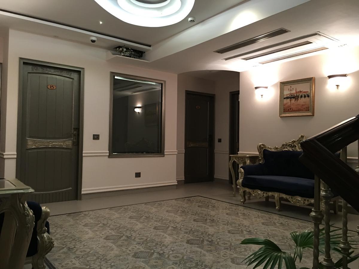 Hotel Posh Chandīgarh Exteriér fotografie