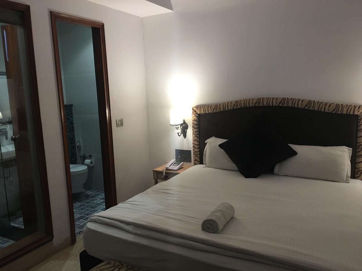Hotel Posh Chandīgarh Exteriér fotografie
